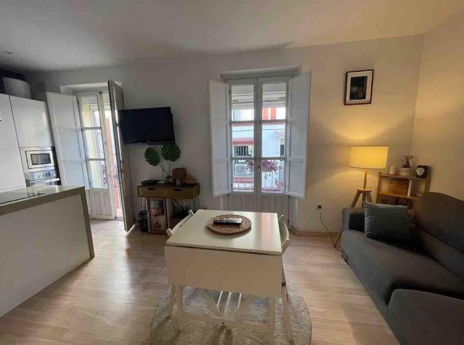 180 Home Casa Rodrigo De Triana إشبيلية المظهر الخارجي الصورة